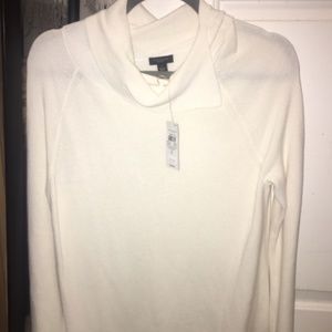 Ann Taylor cream colored fall sweater